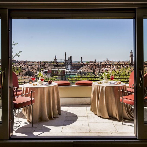 Ca' Cerchieri Terrace Canal View