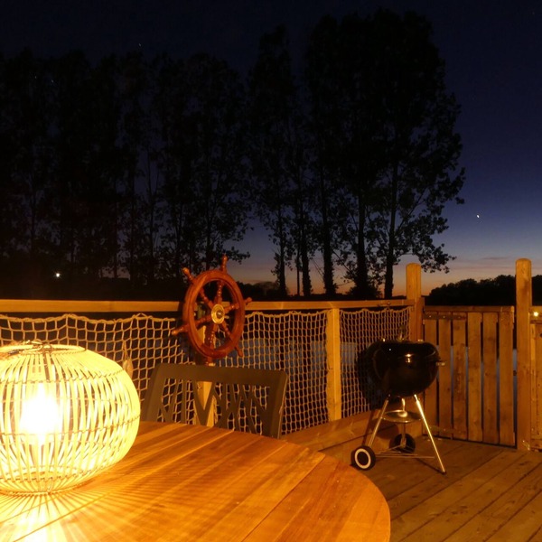 Cabane sur Pilotis au Dessus de L'étang, Déconnexion et Cocooning Assuré !