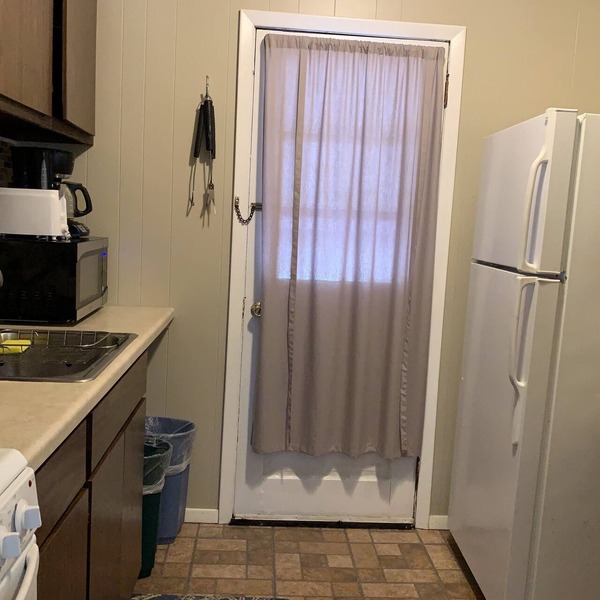 Cabin-like Studio Motel Suite