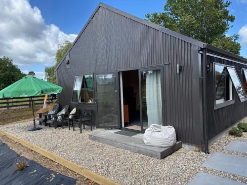 Cabin-on-Swayne