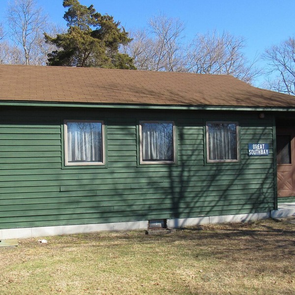 Cabin with access to LI Sound