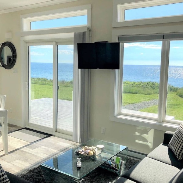Cabot`s Modern-Day Beach House