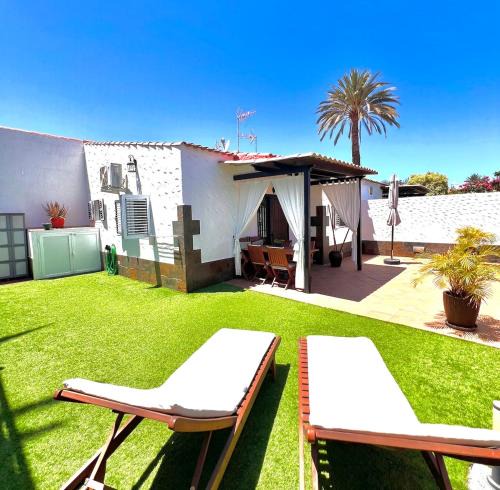 CAN HOST YUMBO - Private Terrace AA