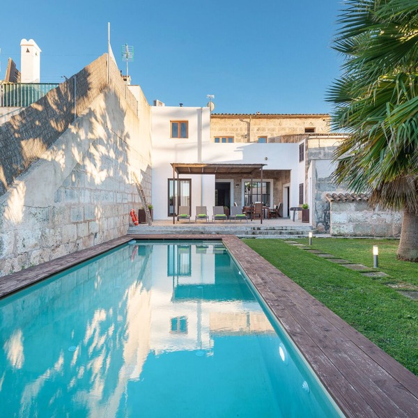 CAN SERRAL - Villa with private swimming pool and free WIFI