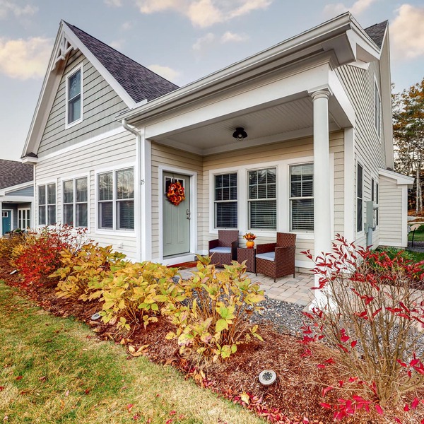 Cape Arundel with AC | Heated Pool, Hiking Trails & Gym | 15 Mins to Beaches