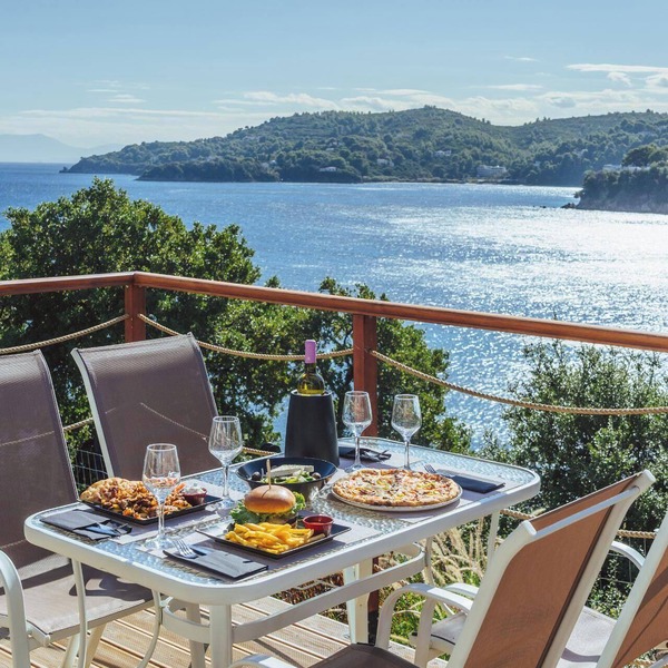 Cape Blue Suites
