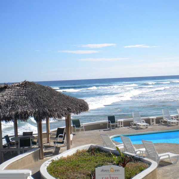 Captains View Nestled on the Beach