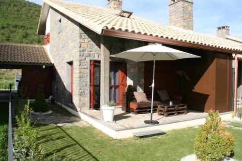 Casa Biescas Ski EVcharger Formigal 30min BBQ