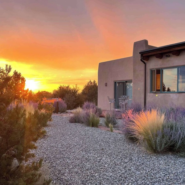 Casa Cielo - Sweeping Mountain Views & Hot Tub