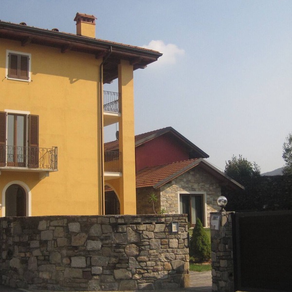 CASA DOLCE CASA BETWEEN LAKE ORTA AND LAKE MAGGIORE