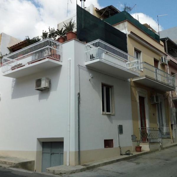Casa Eloro