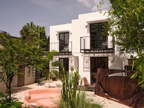 CASA FRIDA by DW