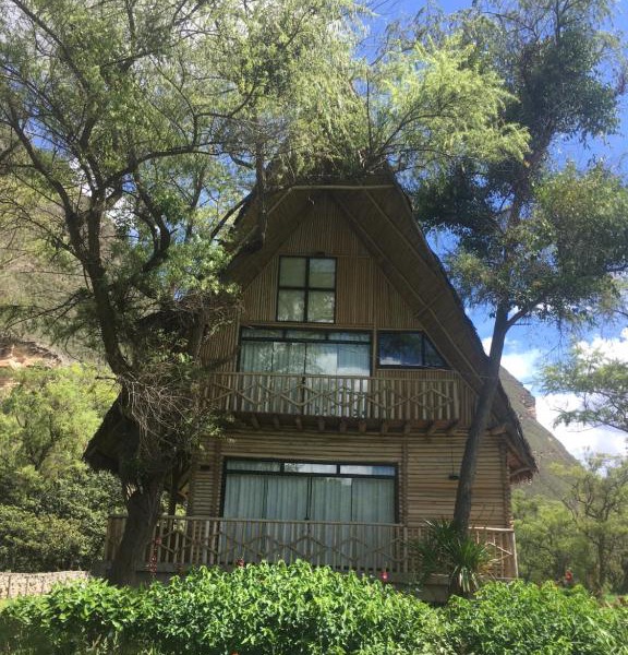 Casa Fundo Achamaqui