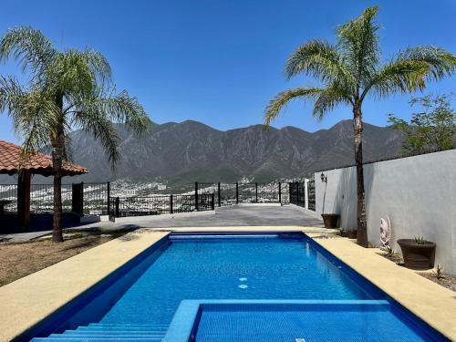 Casa Las Yucas - Pool - Sleeps 12- Garage