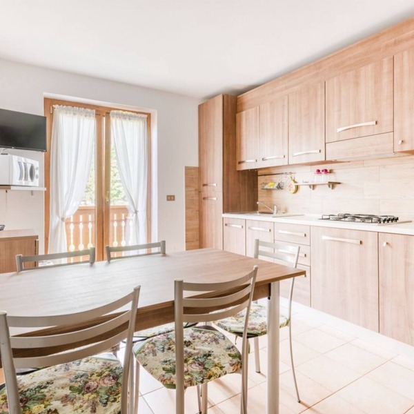 Casa Lucia Duplex Bilo with Garden only 100 mt from Lake