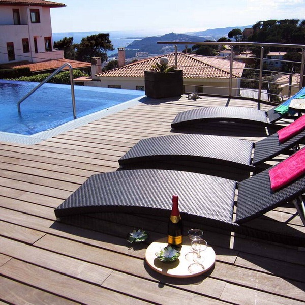 Casa Molinero – Apartment with heated pool, private terrace & dogs welcome
