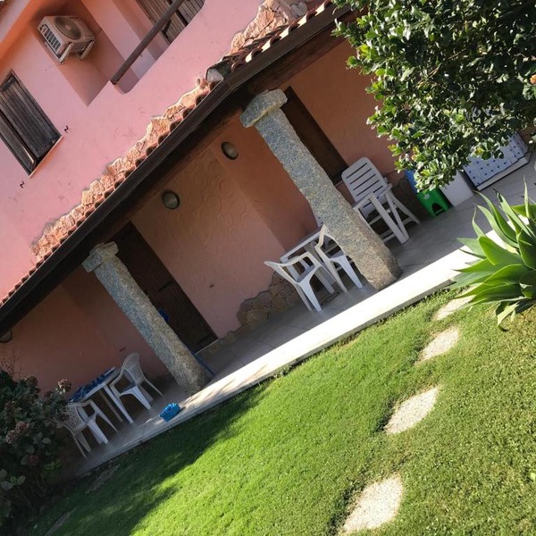 casa solanas villasimius