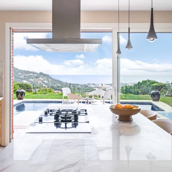 Casa Zen Pool and Views