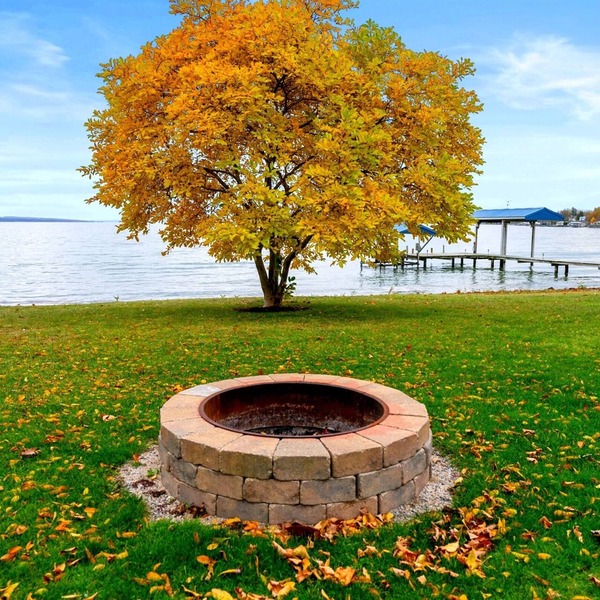 Cayuga Lakefront | Pool | Dock | FLX Wine Trail