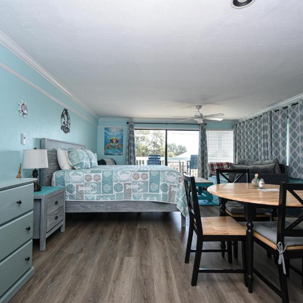 Cedar Key Islands Dolphins Cay Condo 230
