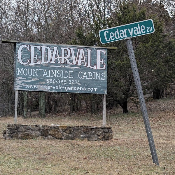 Cedarvale Cabins at Turner Falls
