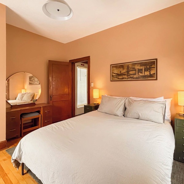 Central 2 Bedroom 1 Bath in the Heart of the Desirable Northeast Art District