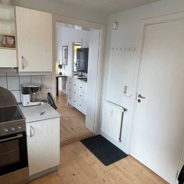 Central apartment with parking and Netflix