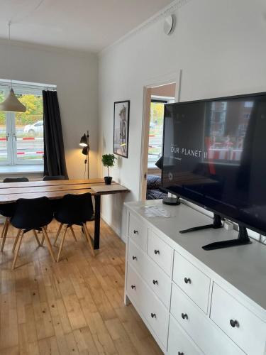 Central apartment with parking and Netflix