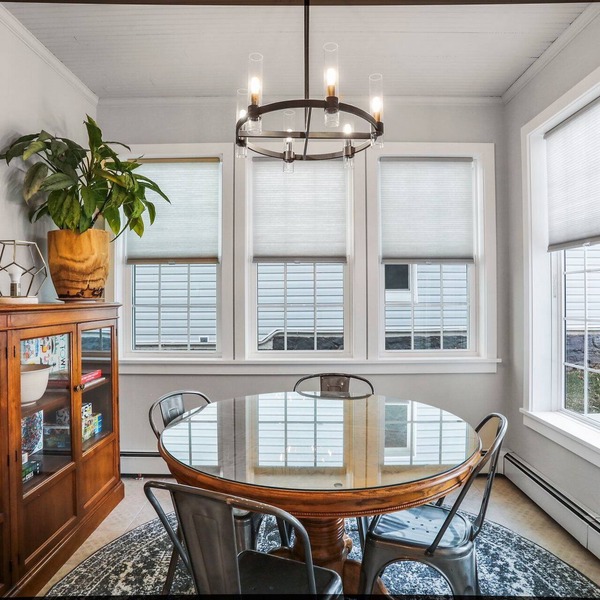 Central, Beautiful Apartment in Downtown Chambersburg