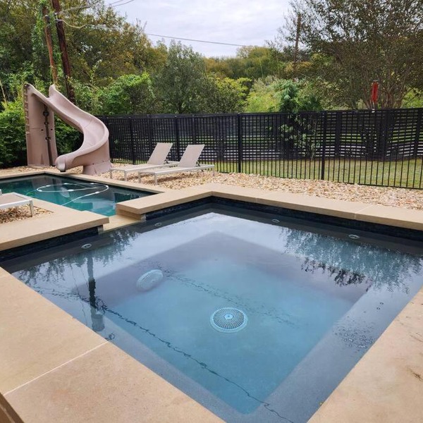 central contemporary w/POOL and SPA