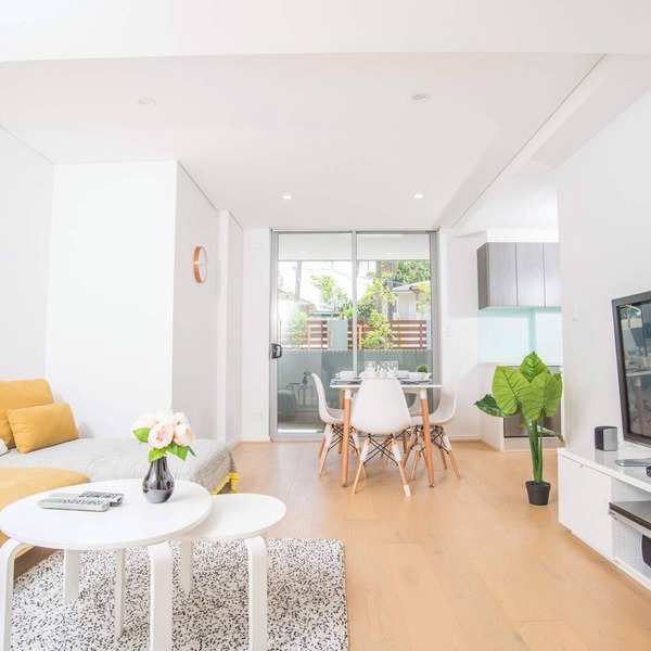 Central Epping Retreat | Walk to Train, Dining, Shops