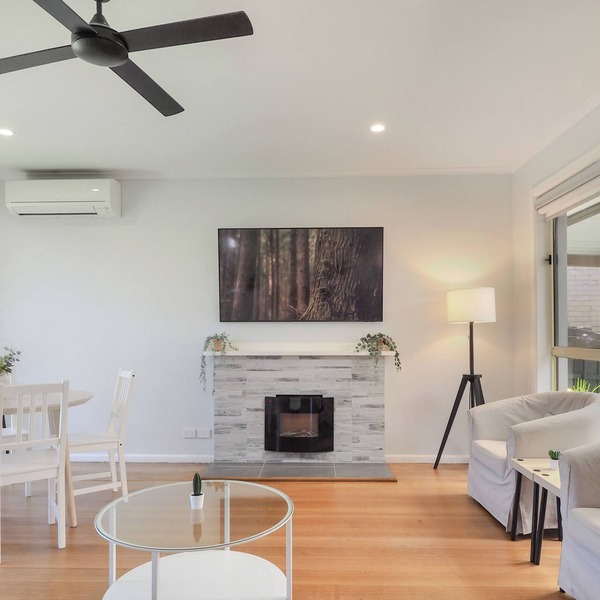 Central Forest Hill 3BR2BA House+Parking