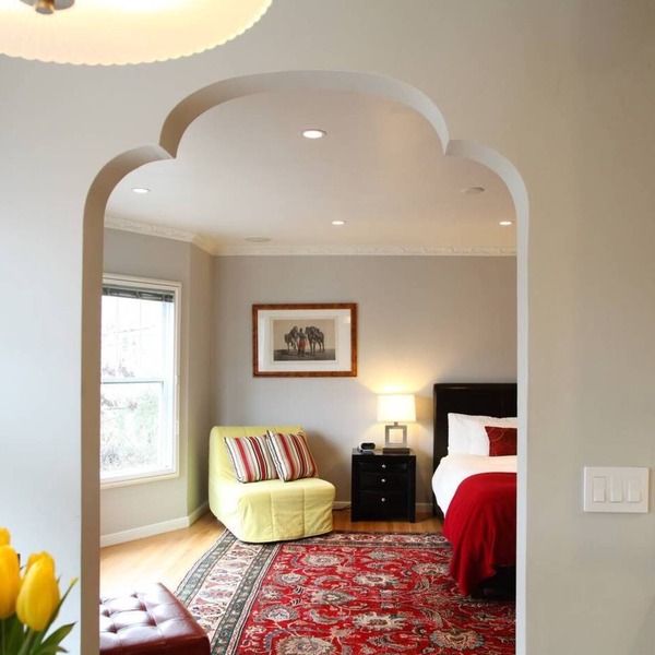 Central San Francisco Top Floor Jewel Box, Parking, Laundry