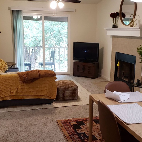 Centrally Located. 2 Queen beds and 2 Full bath with lots of amenities.