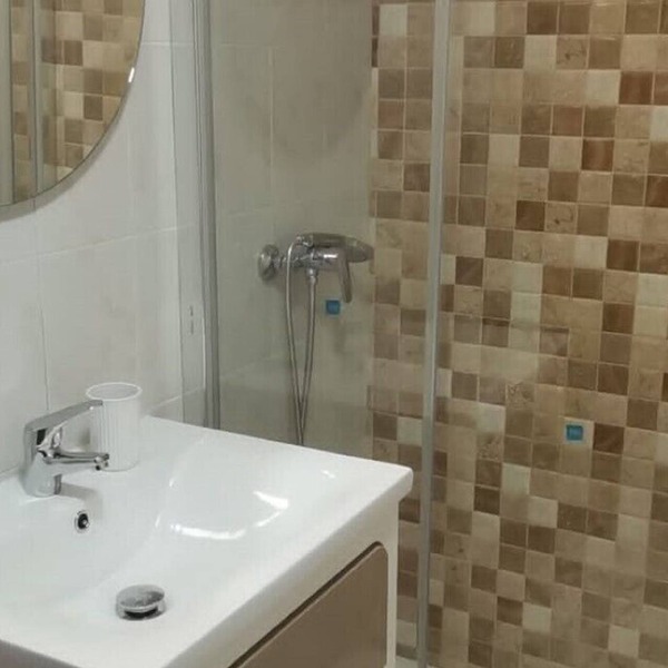 Centrally located apartment in Santander with terrace and balcony