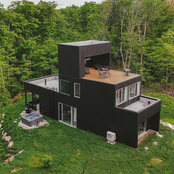🏔️ Chalet avec Spa & Sauna | Vue Panoramique | Proche de Tremblant