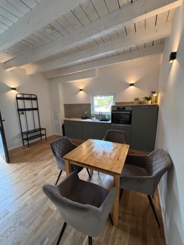 Chalet Ruhrtal Meschede Freienohl mit Parkplatz und Klimaanlage
