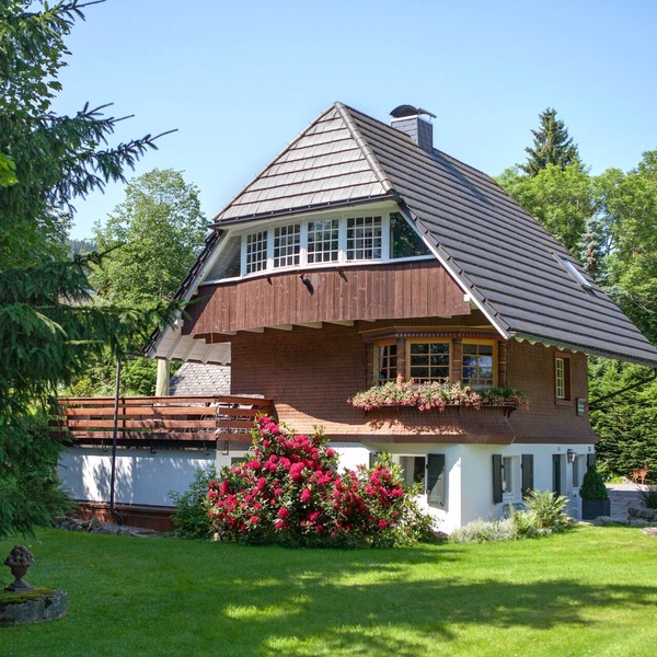 Chalet 'Schwarzwald- Am Birkenhain' with Wi-Fi