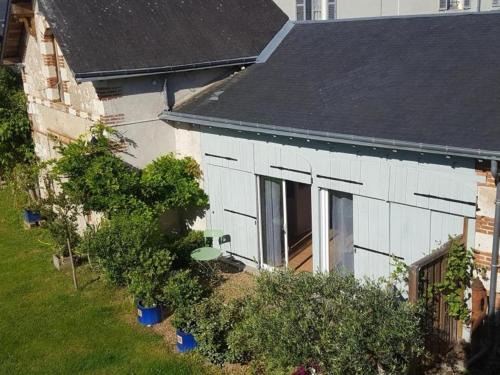 Chaleureux studio avec jardin commun et parking, idéal pour un couple face à l'Abbaye de Pontlevoy - FR-1-491-363