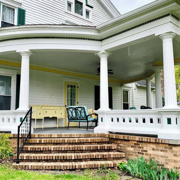 Champlin House at Keuka Lake