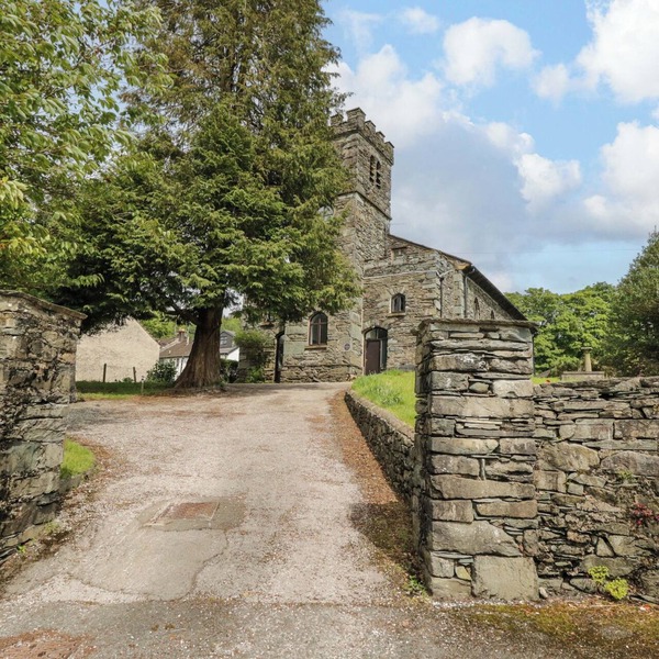 Chapel How