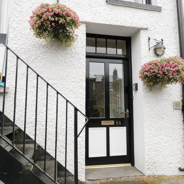 CHAPEL REST, family friendly in Bowness-On-Windermere