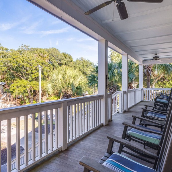 Charleston Coast Vacations "Moore to Life"