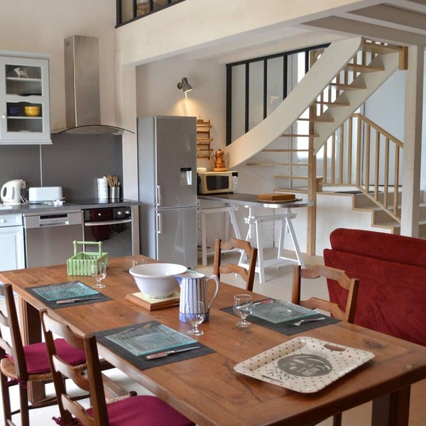 Charming Countryside Home with Private Garden, 2 Bikes & Pet-Friendly