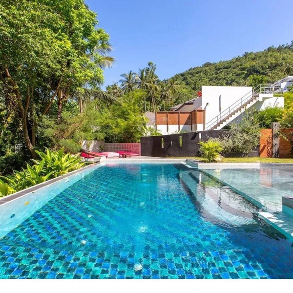 Charming 1-bedroom flat with shared pool