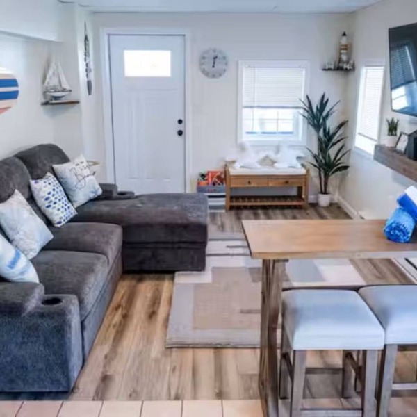 Charming 1-bedroom condo with AC in Salisbury