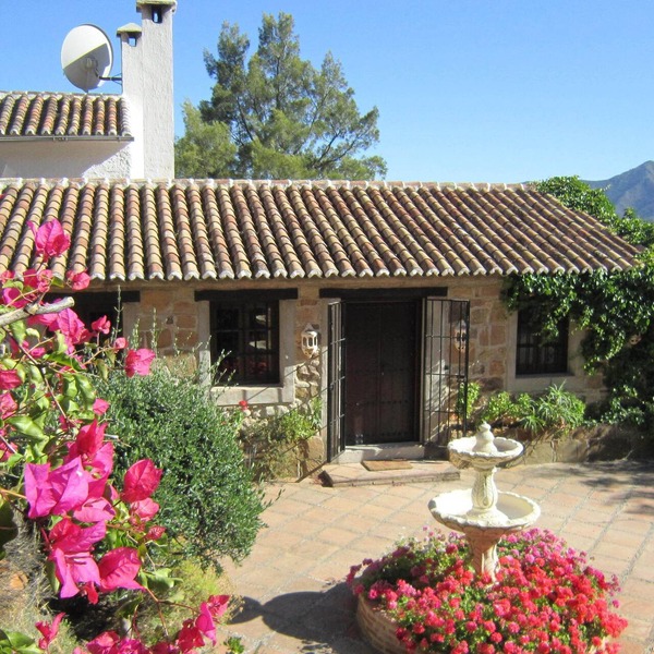 Charming 19th century stone built cottage. Magnificent location
