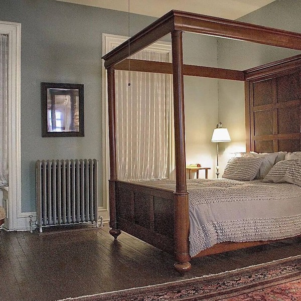 Charming 1BR w/Bath & Fast WiFi Near Downtown