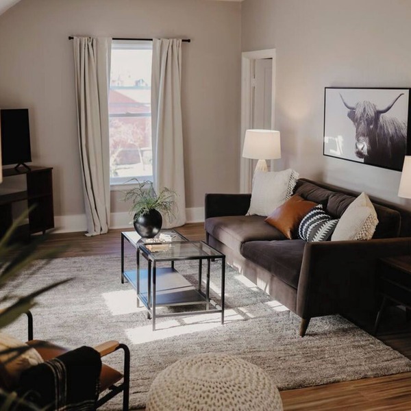 Charming 2-bedroom upper apartment in fabulous downtown Saint Charles, MN.