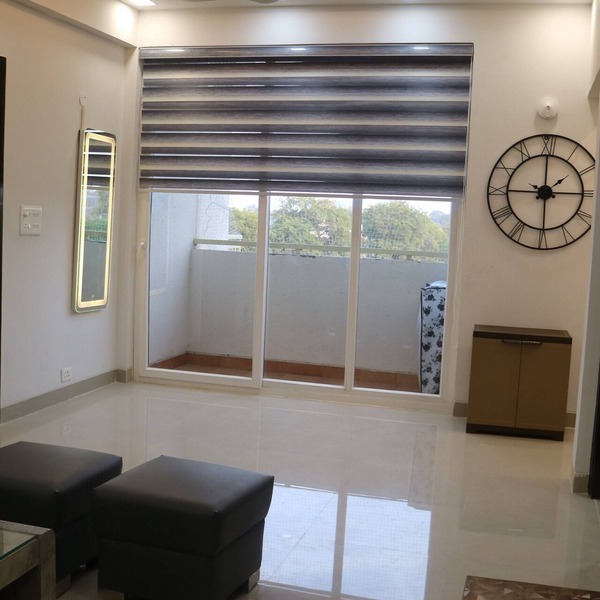 Charming 2-bedroom, 2-bathroom spacious apartment nestled near "Taj Mahal"